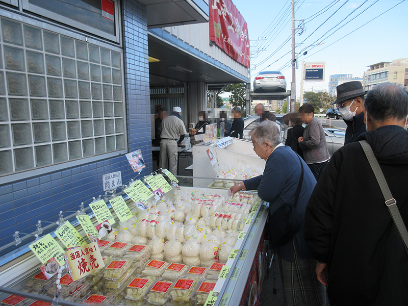 神奈川県横浜市　行列　工場直売所