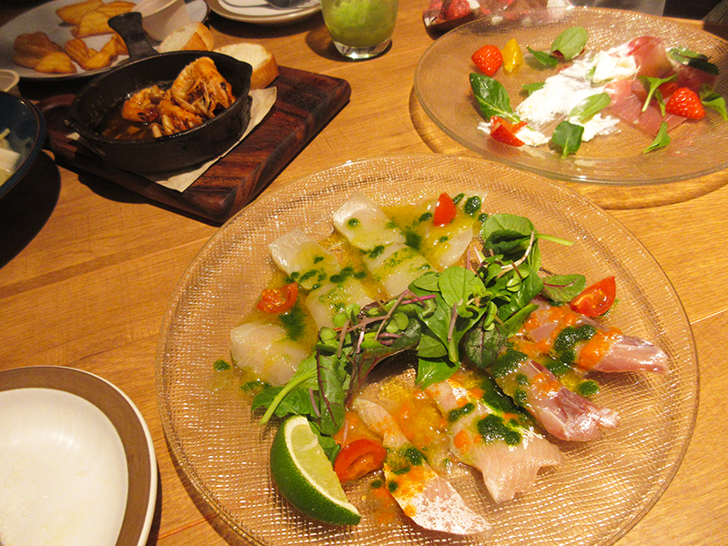 ピソラ横浜睦町店　平日の夜の予約は混んでる？