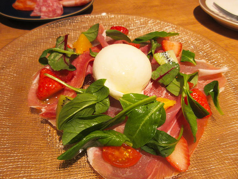 ピソラ横浜睦町店　夜は混んでる？